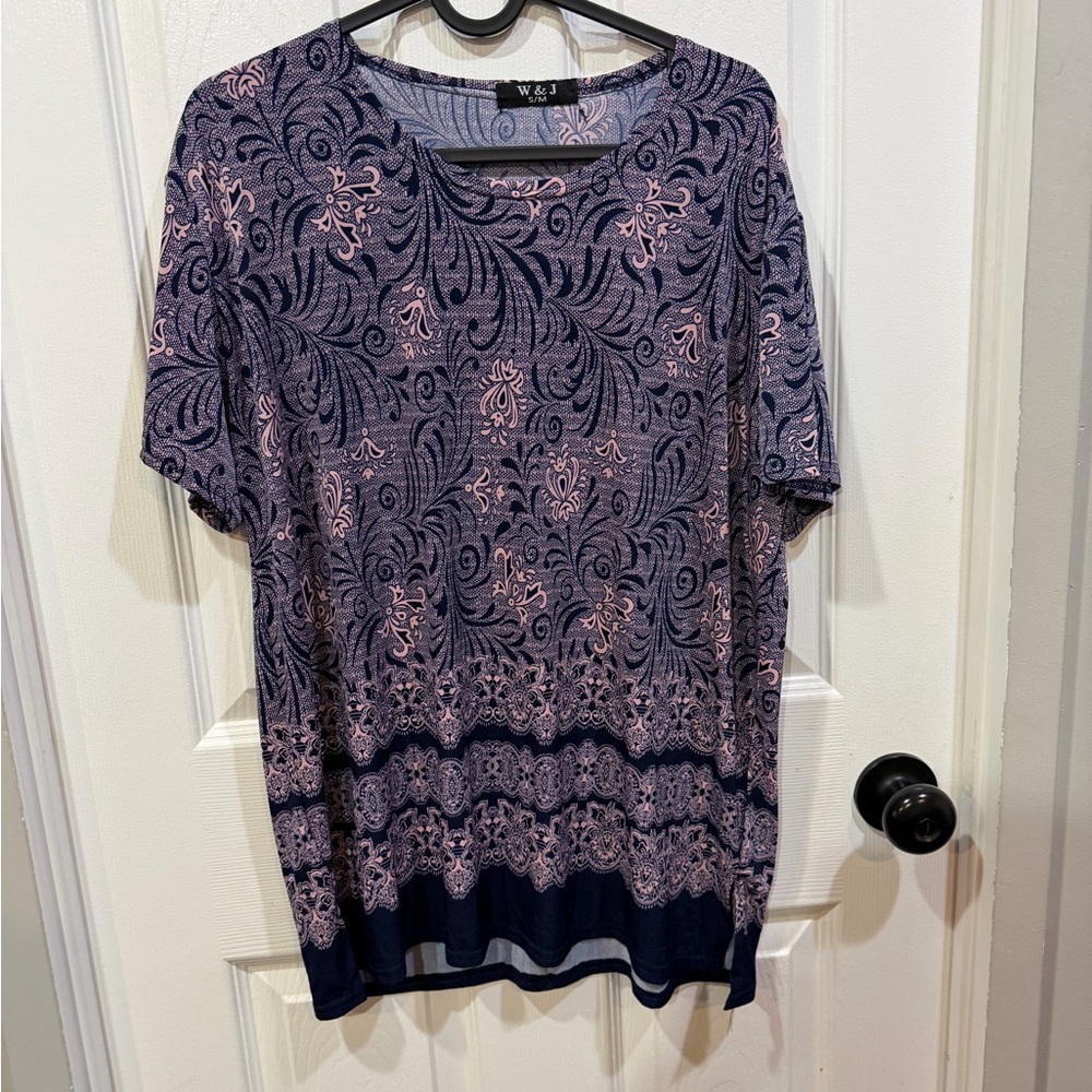 Chic Women's Blouse with Pink and Blue Floral Design